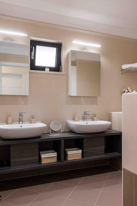 Gypanon Apartment Dubrovnik Ngoại thất bức ảnh
